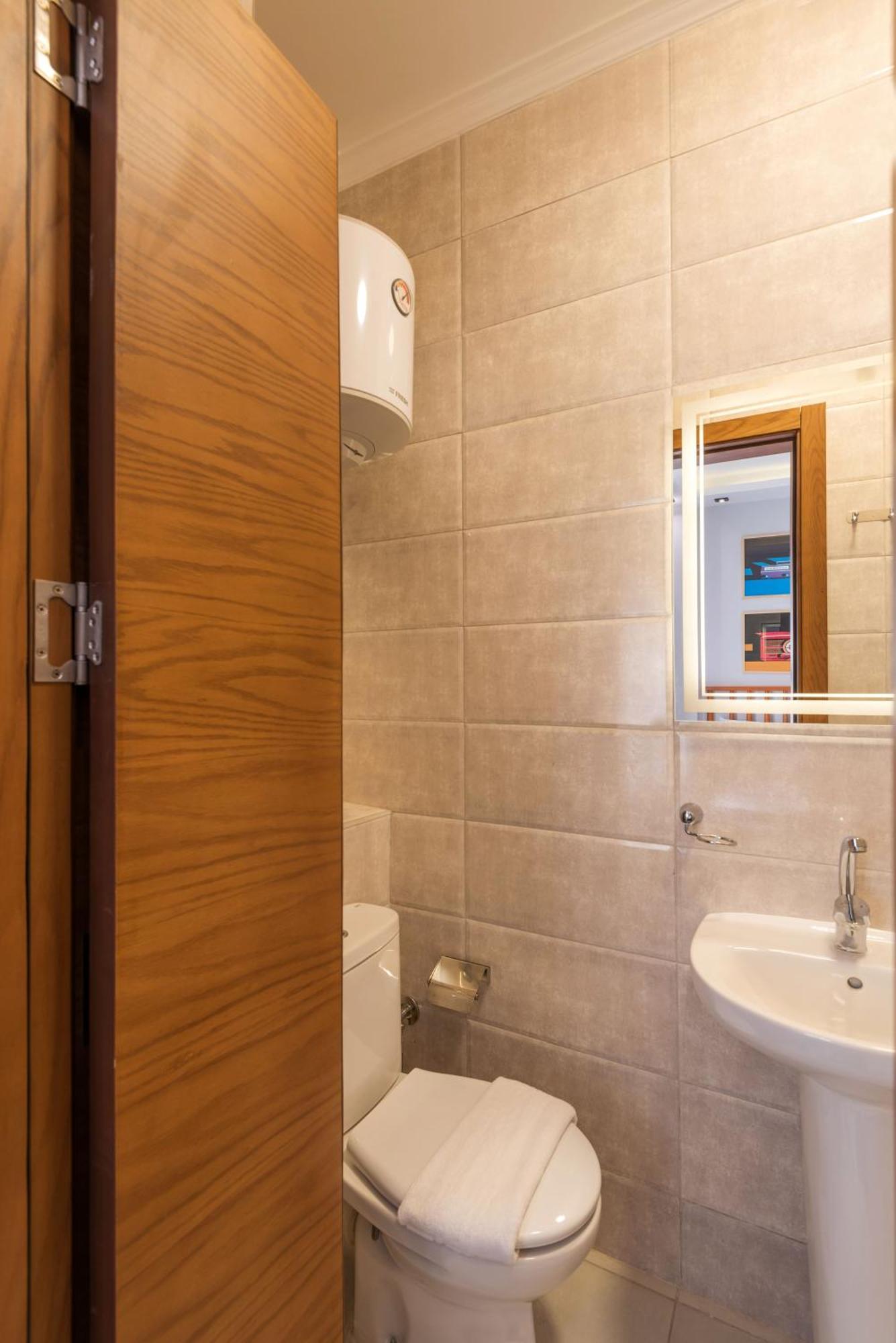Travelholic Auc Residence Каир Экстерьер фото