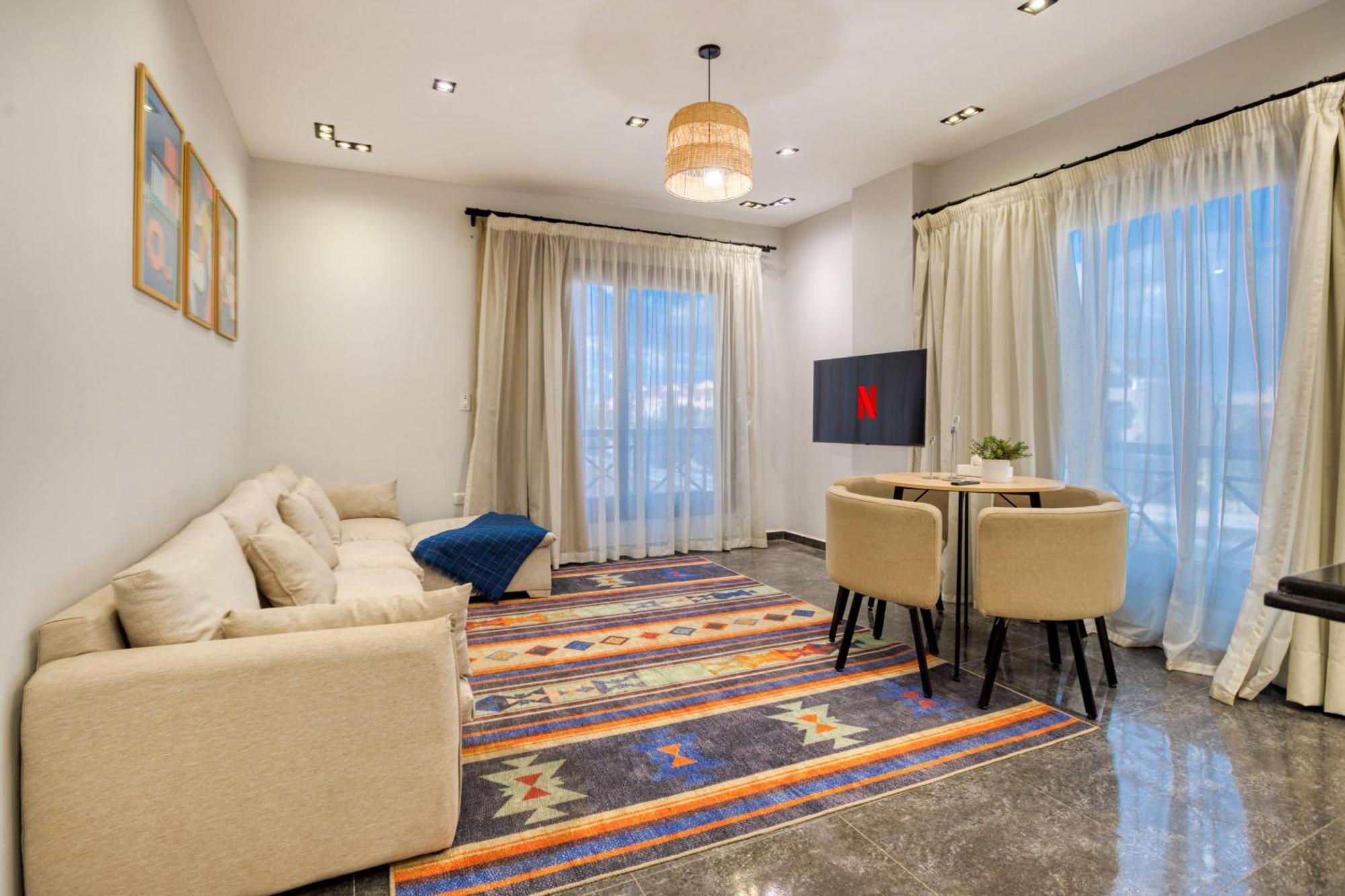 Travelholic Auc Residence Каир Экстерьер фото
